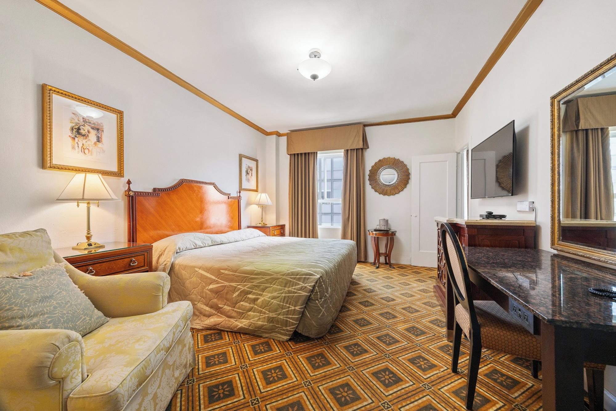 Varios Embassy Hotel