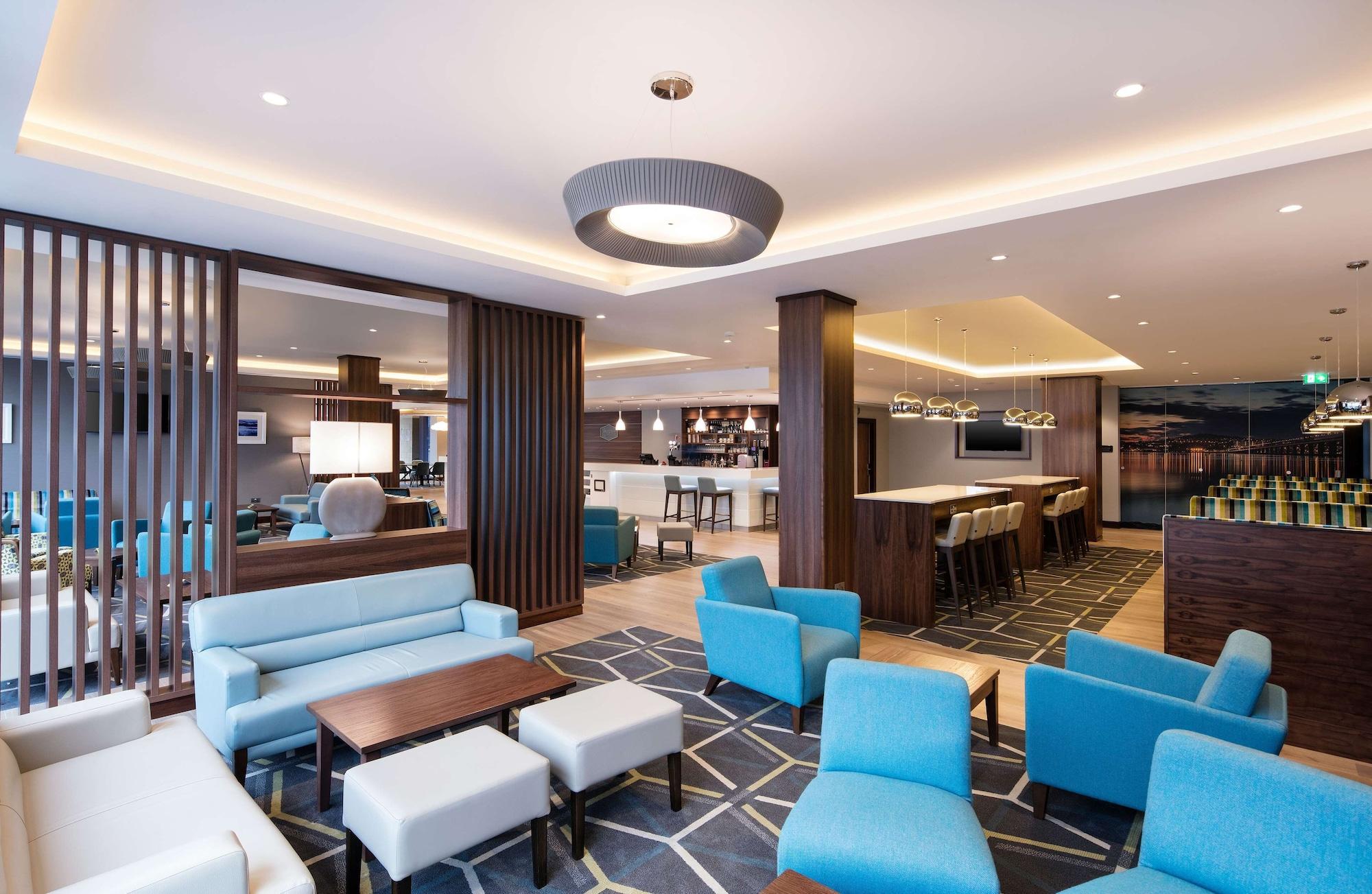 Vista Lobby Hampton by Hilton Dundee City Centre