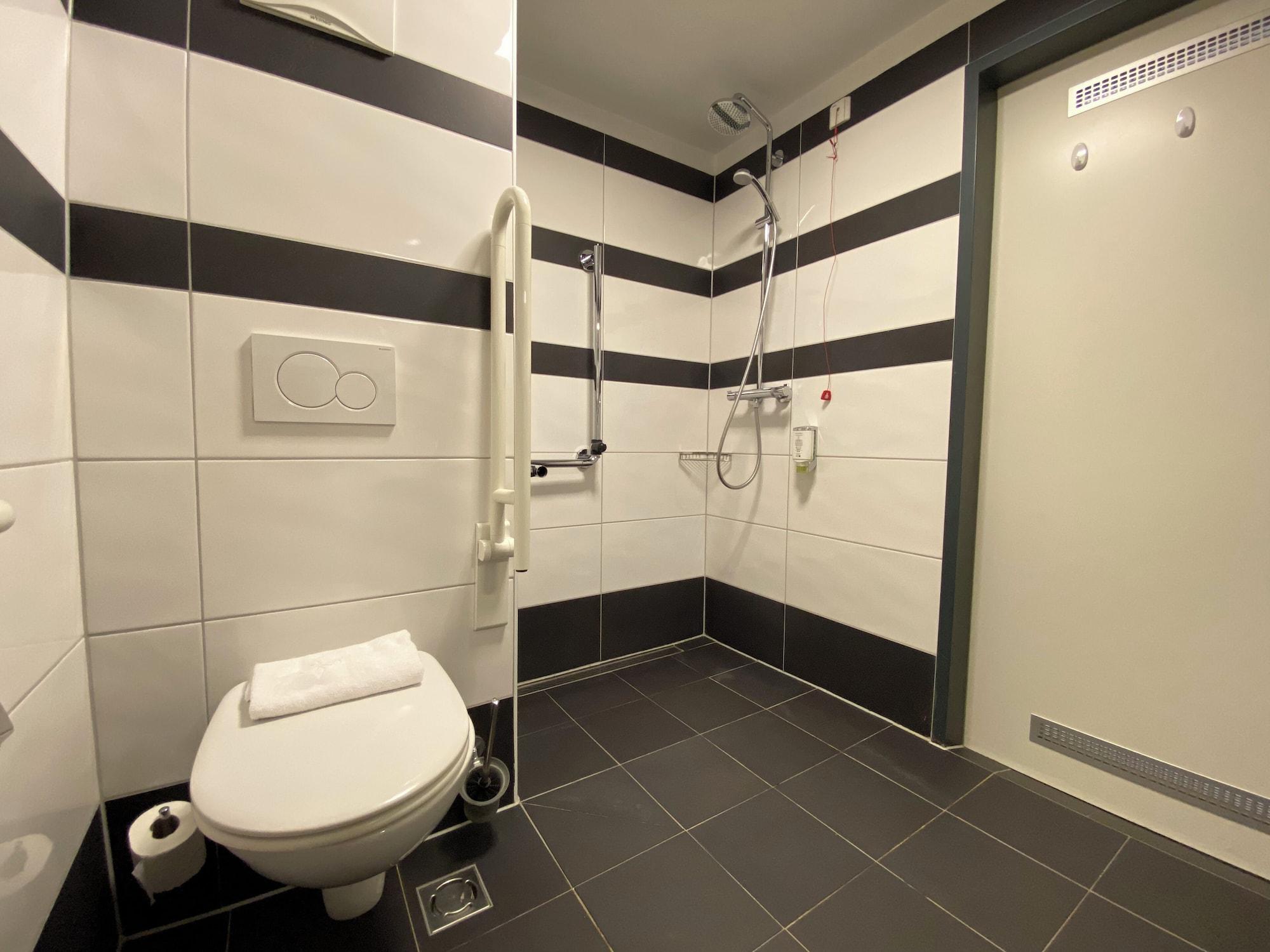 Equipamiento de Habitación ampm Hotel Schönbrunn