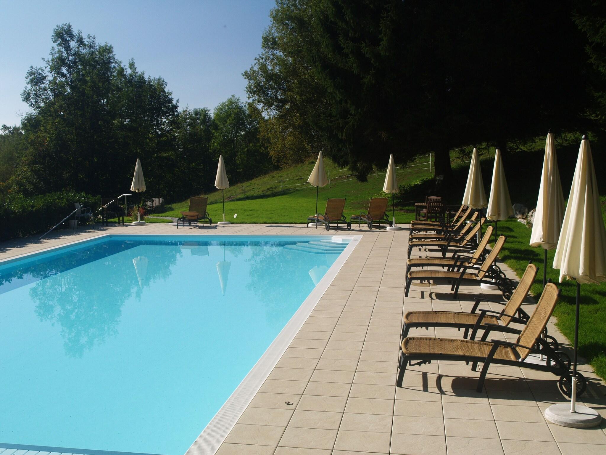 Vista Piscina Romantikhotel Gersbergalm