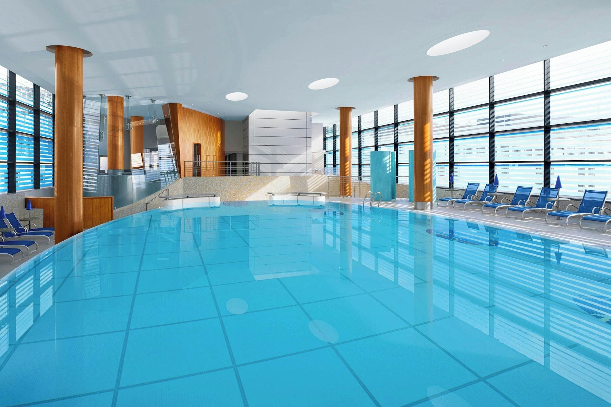 Vista Piscina Sheraton Grand Hotel & Spa, Edinburgh