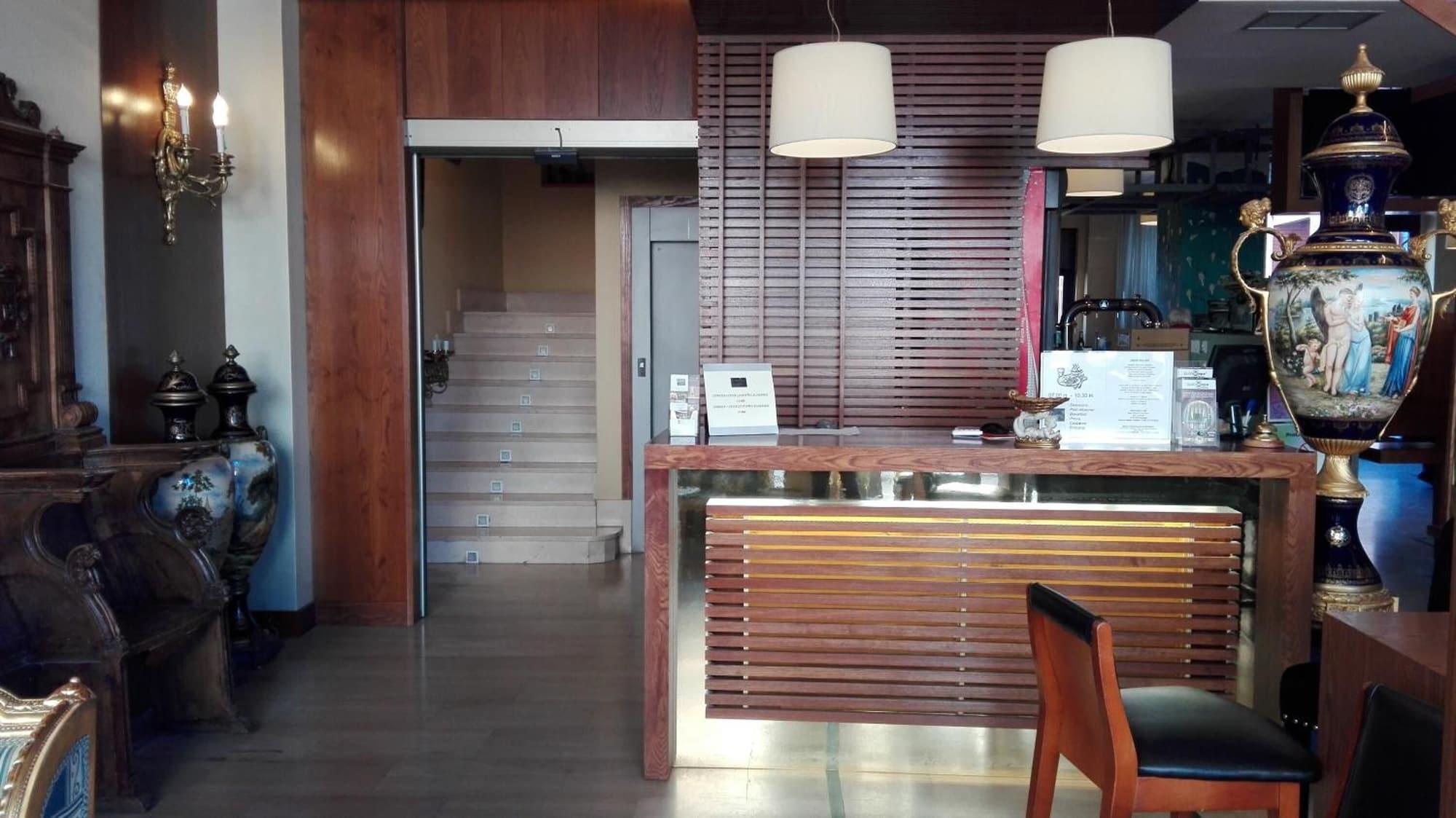 Vista Lobby Los Braseros Hotel