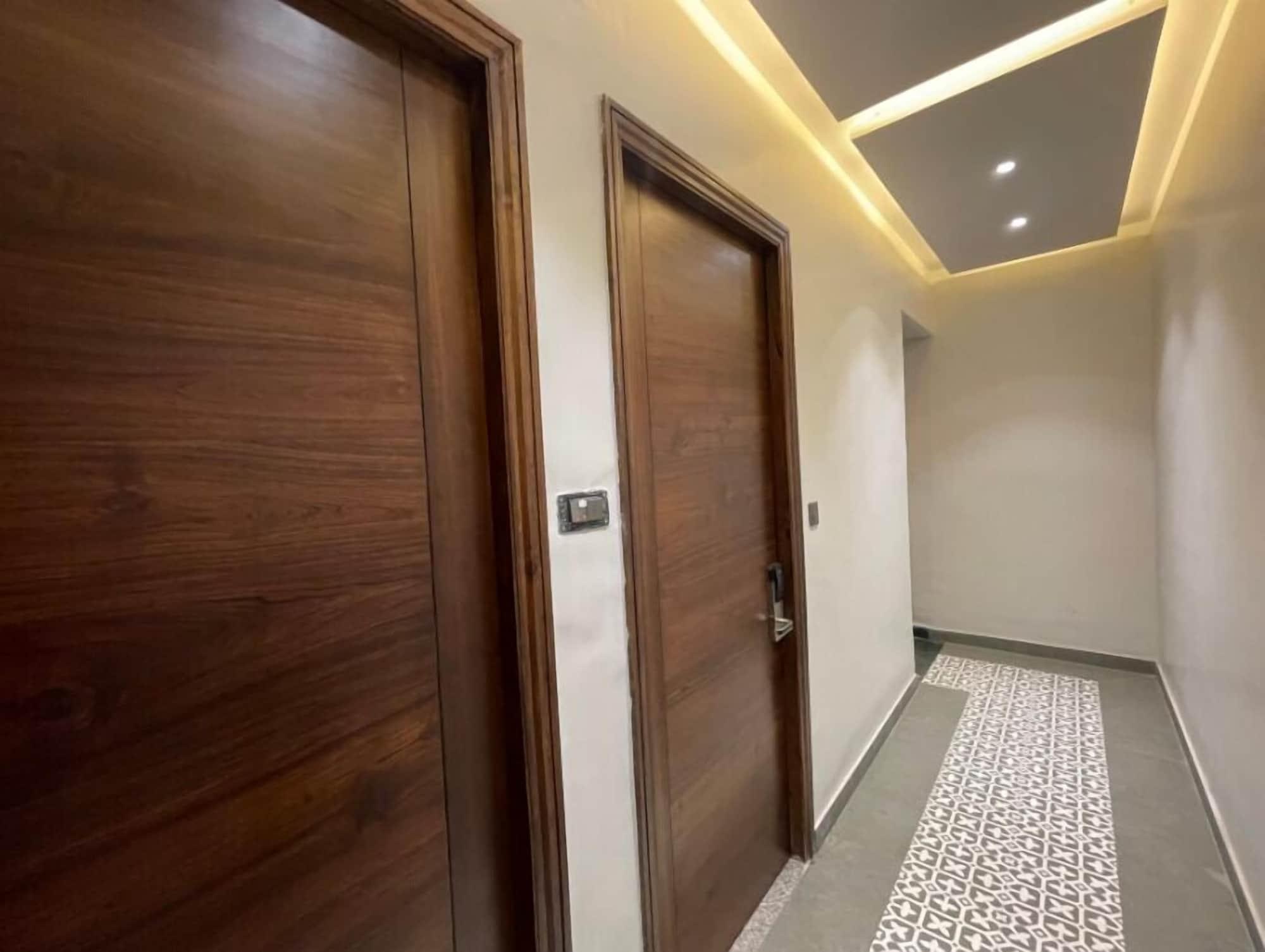 Varios Moti Mahal Inn