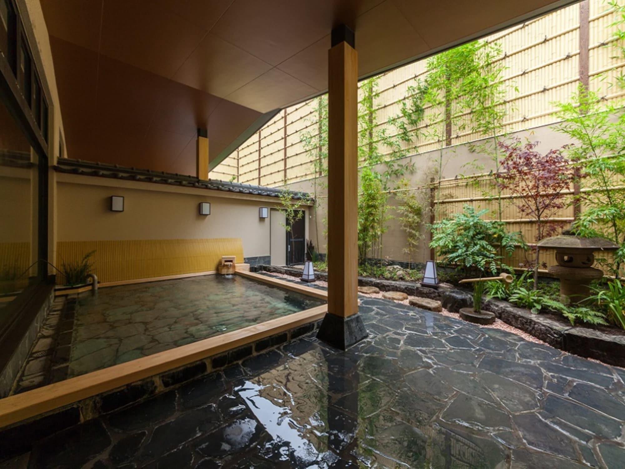 Varios Nishitetsu Resort Inn Beppu