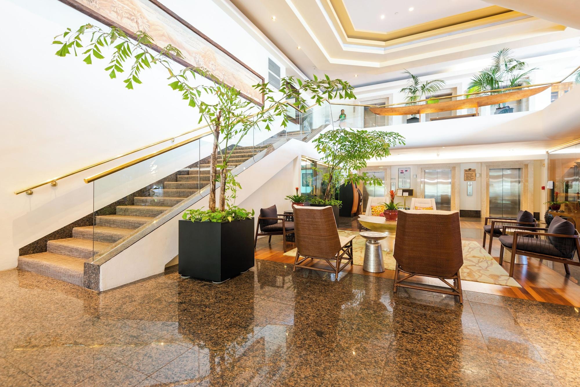 Vista Lobby Luana Waikiki by Tropical Escapes Realty