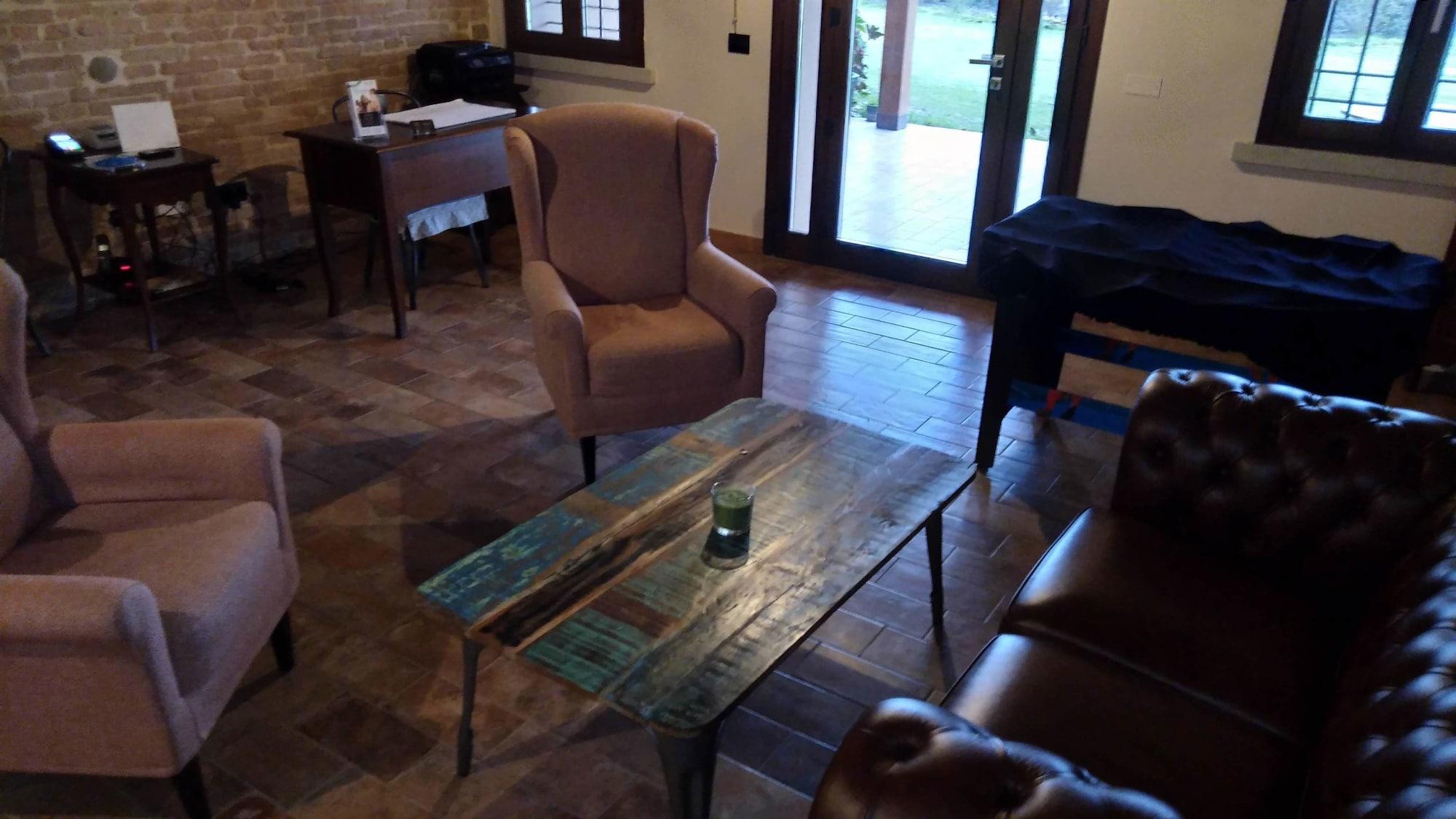 Vista Lobby Antico Casale Caroli