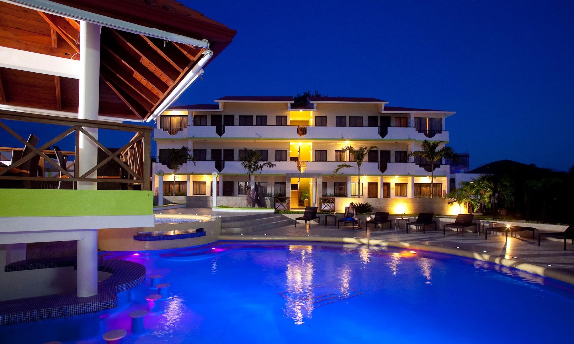 Varios Hotel Silvestre