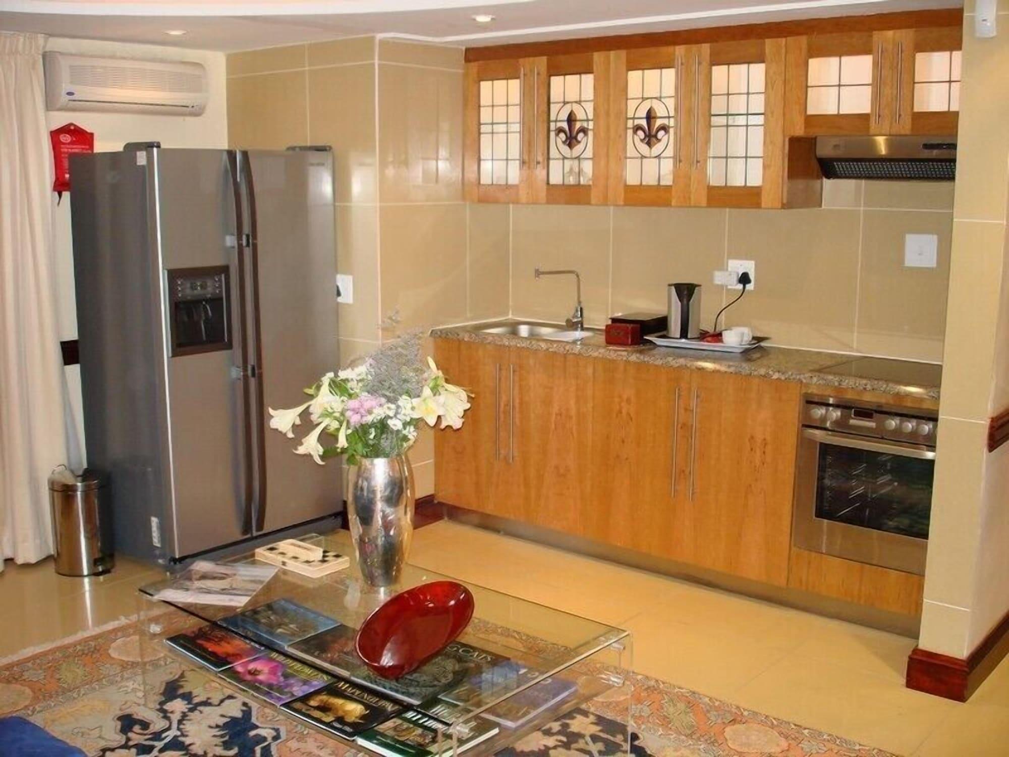 Equipamiento de Habitación Kosmos Manor