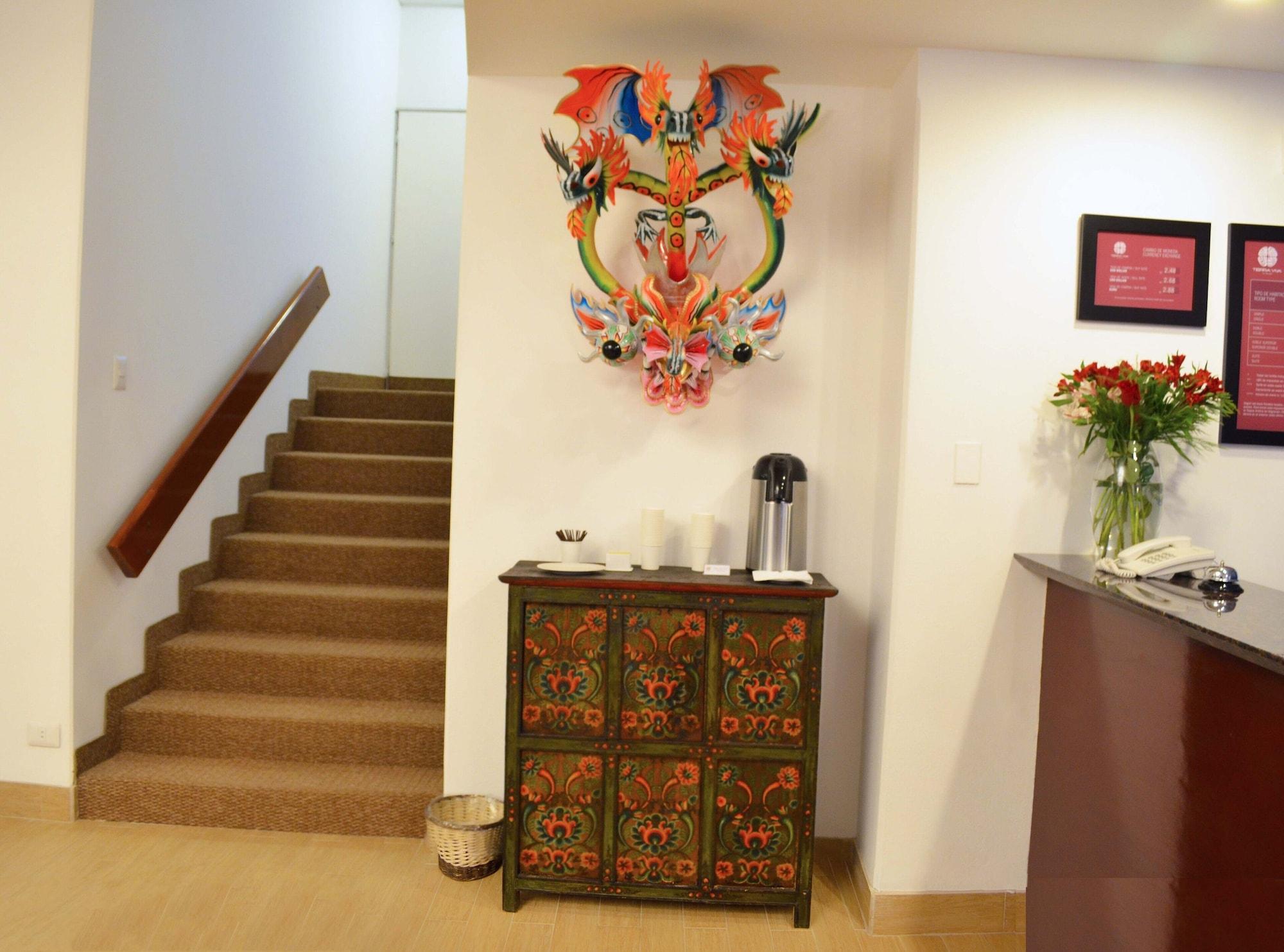 Vista Lobby Tierra Viva Puno Plaza