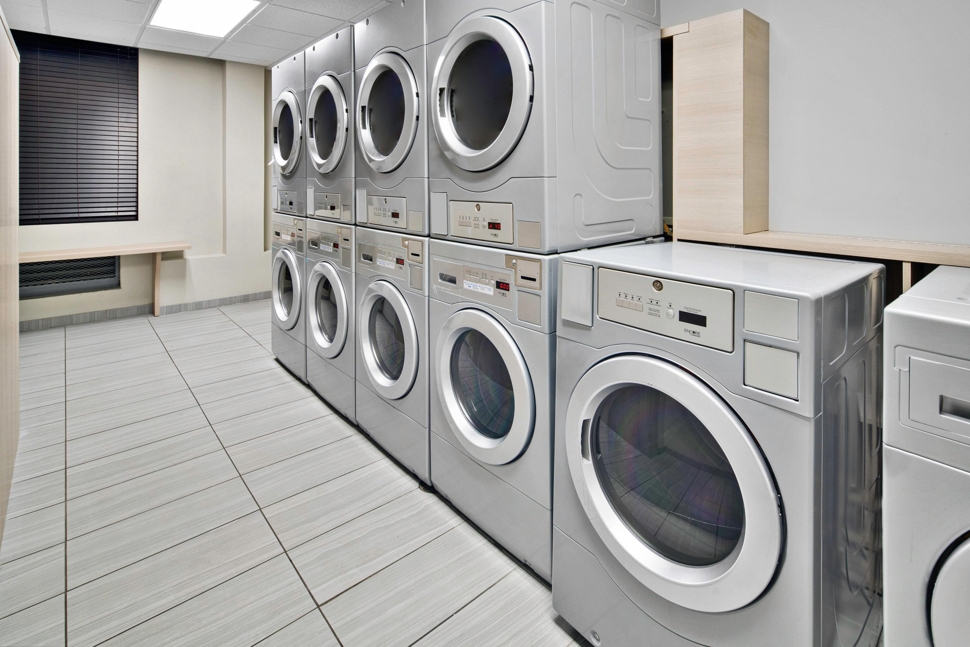 Instalaciones Recreativas Staybridge Suites Irvine - John Wayne Airport IHG