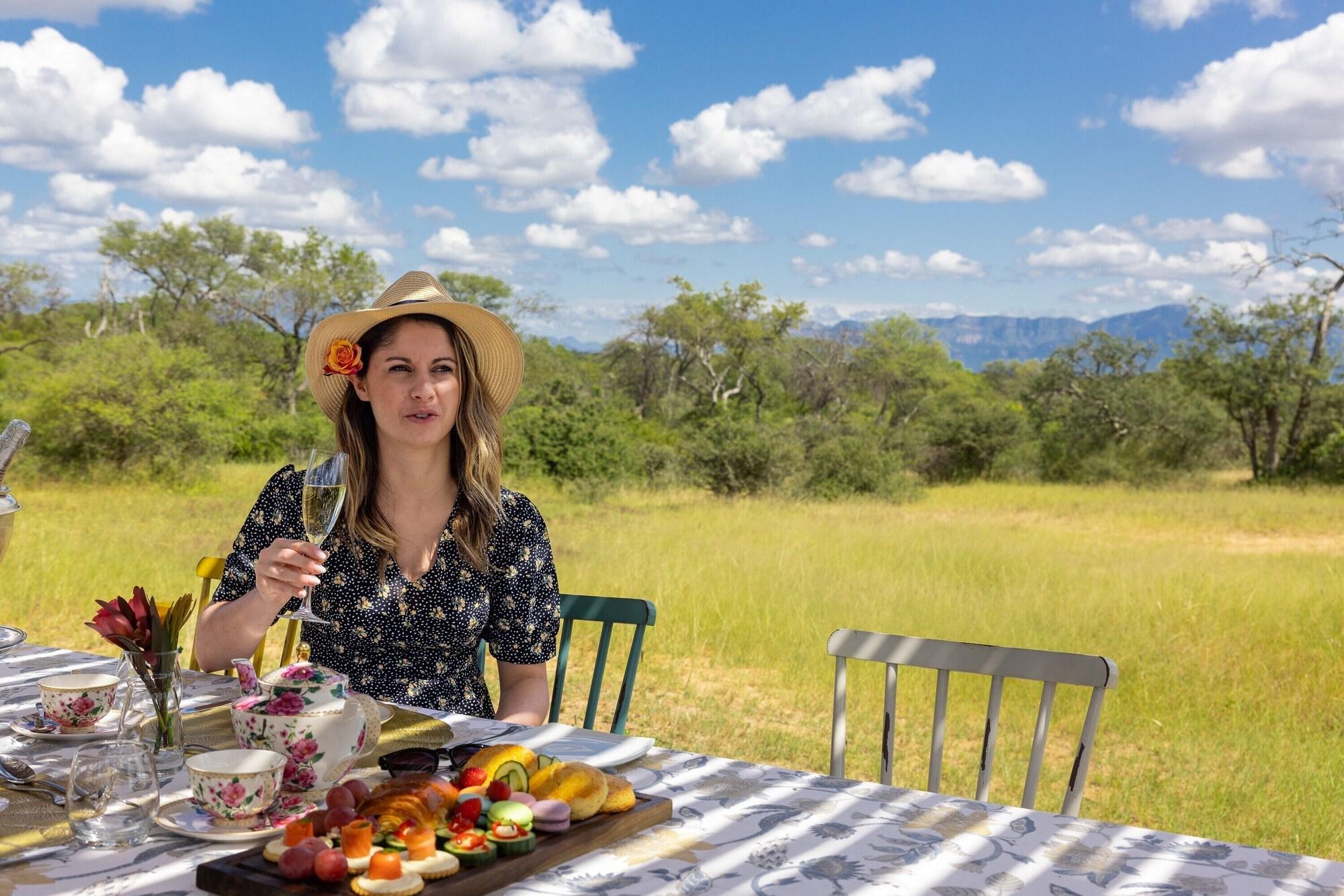 Restaurant Oase by 7 Star Lodges - Greater Kruger Private 530ha Reserve