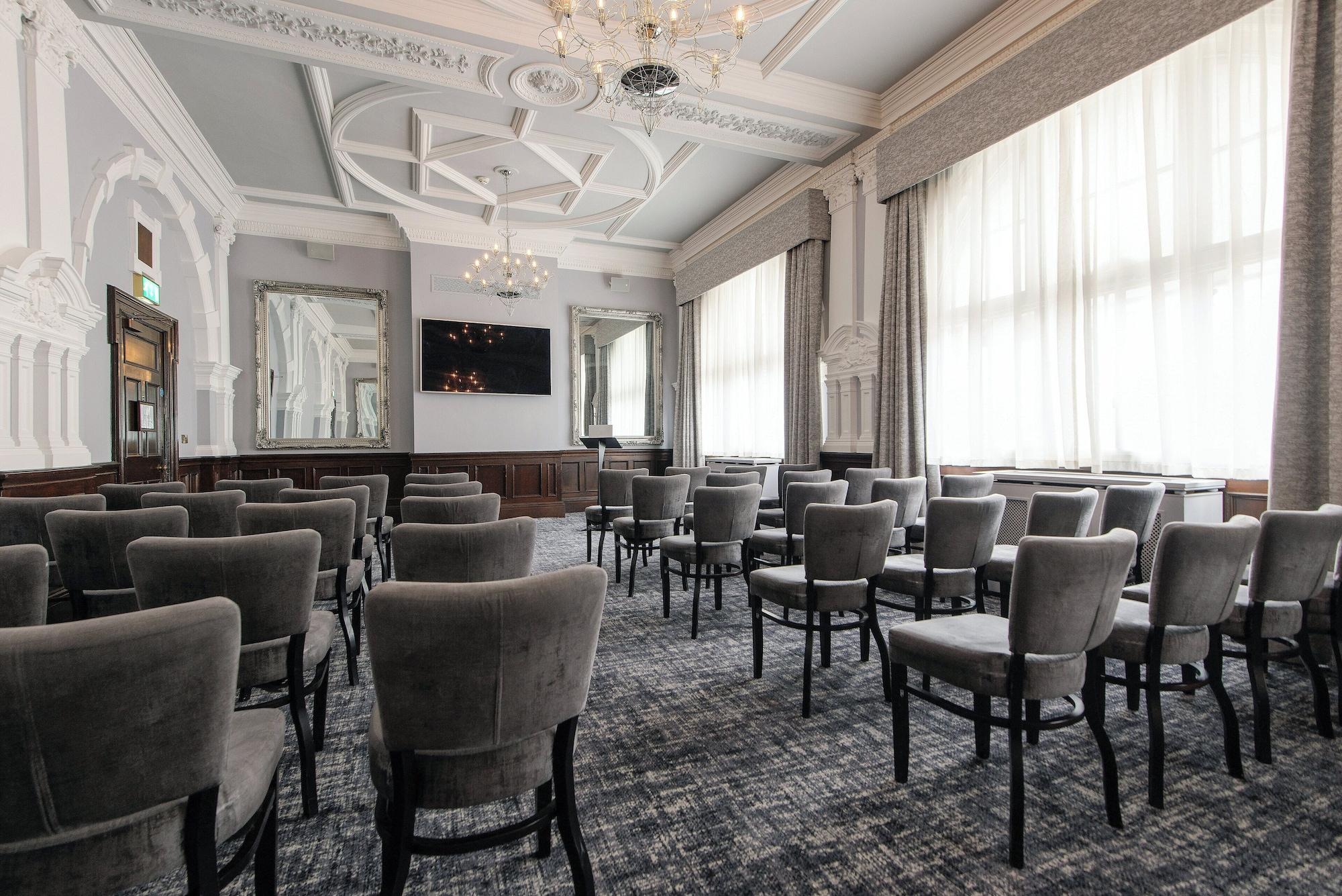 Sala de Reuniones Hotel Indigo Durham by IHG