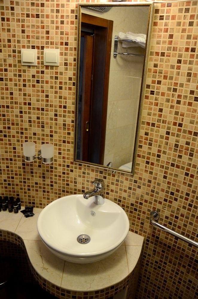 Set de Habitación Galathea Hotel
