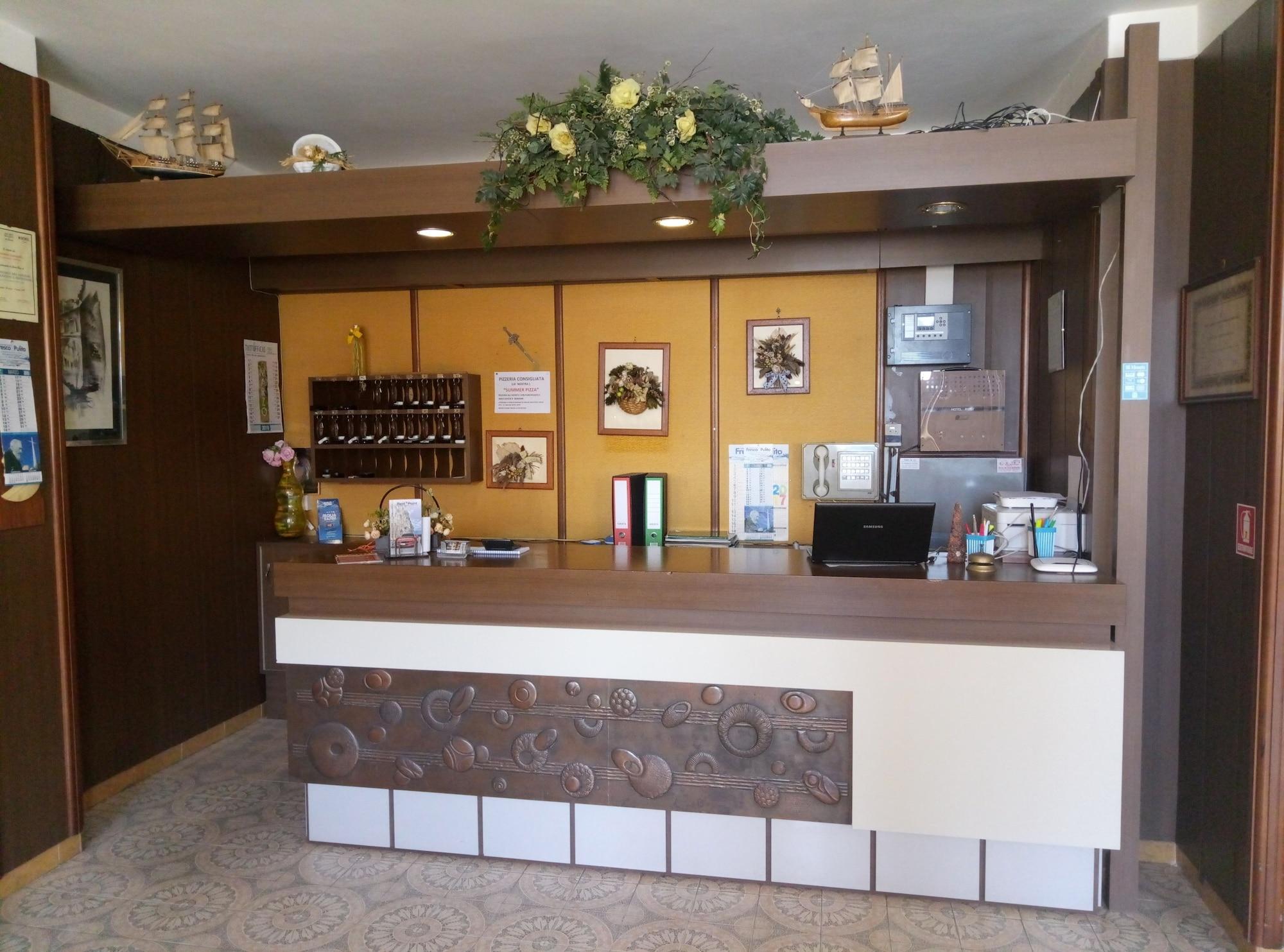 Vista Lobby Hotel Rosy