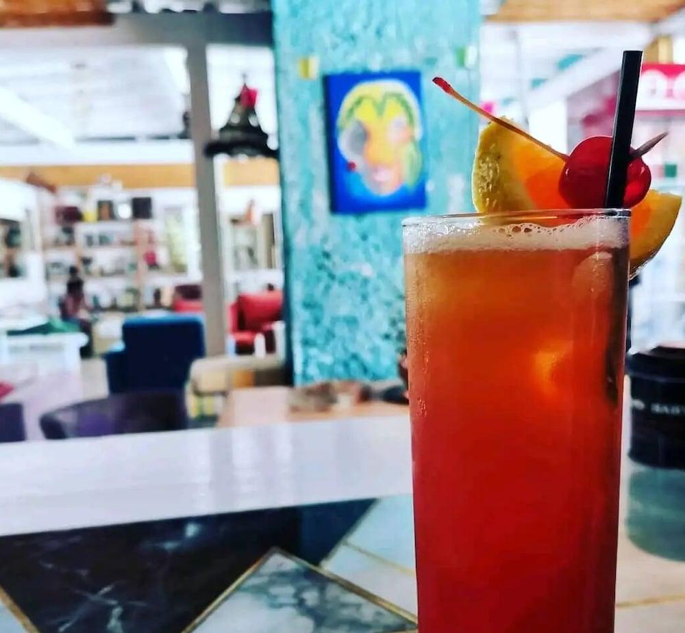 Vista Lobby Sausan Hotel