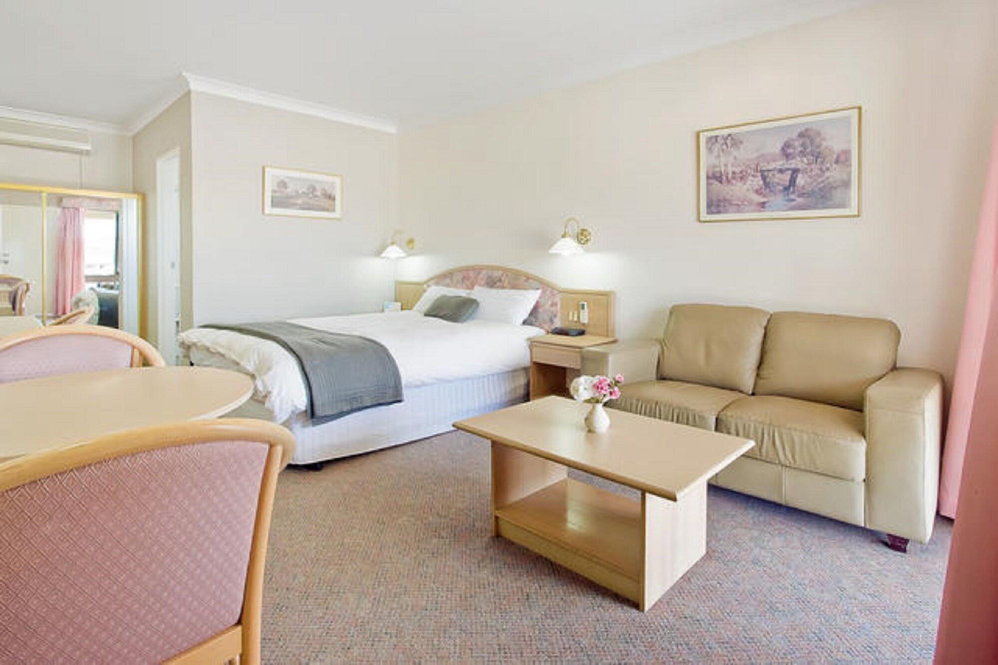 Varios Bega Village Motor Inn