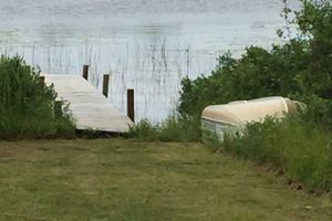 Alquiler Vacacional - Secluded Cottage on Stella Lake.Row Boat with private boat landing site