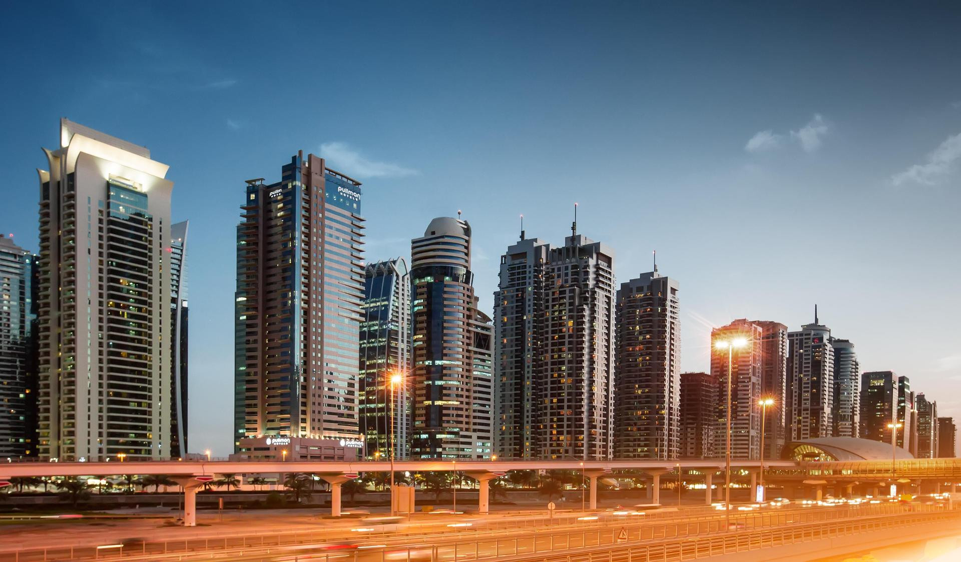 Vista Exterior Pullman Dubai JLT