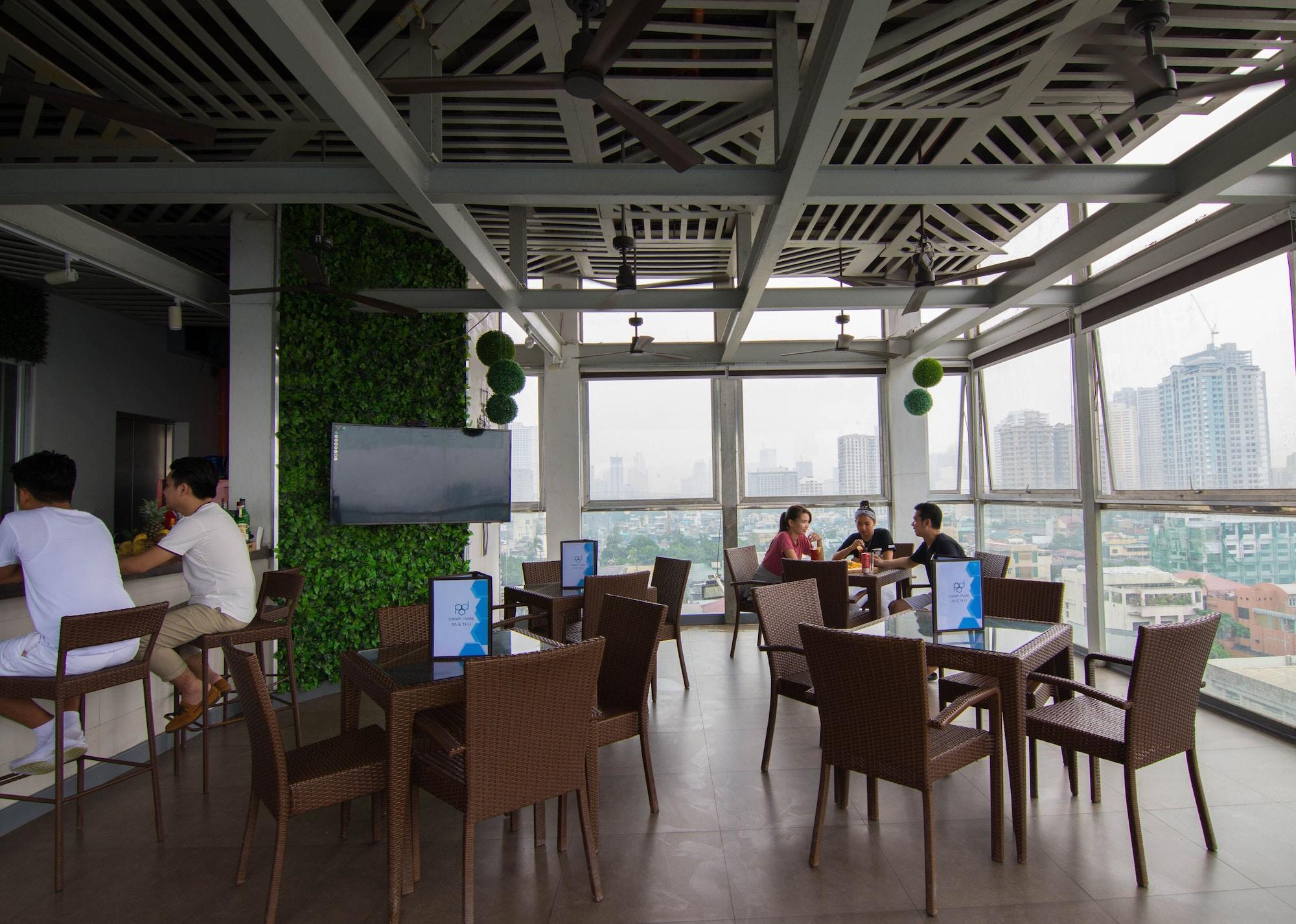 Restaurant Selah Pods Hotel Manila