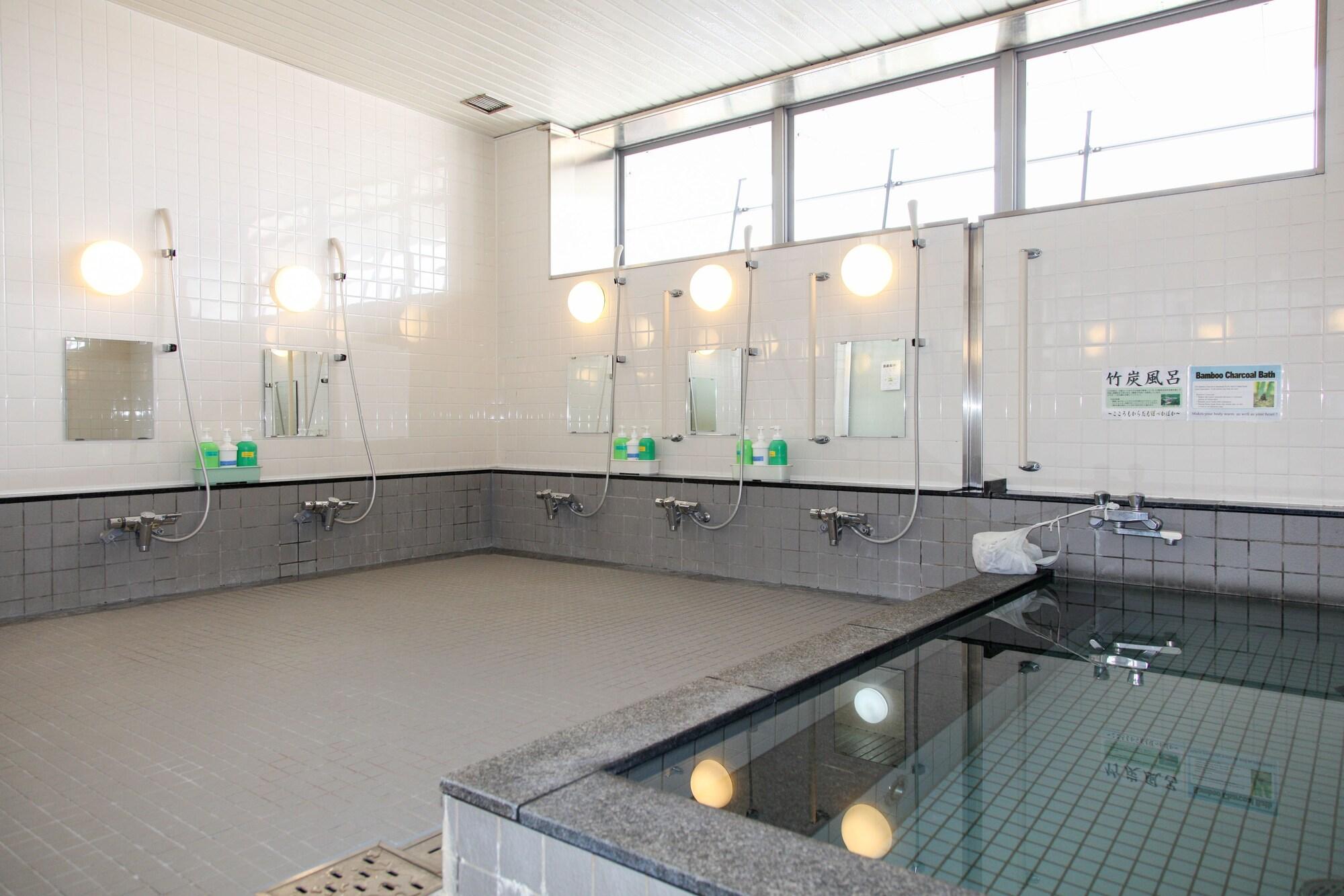 Spa Shin-Osaka Youth Hostel