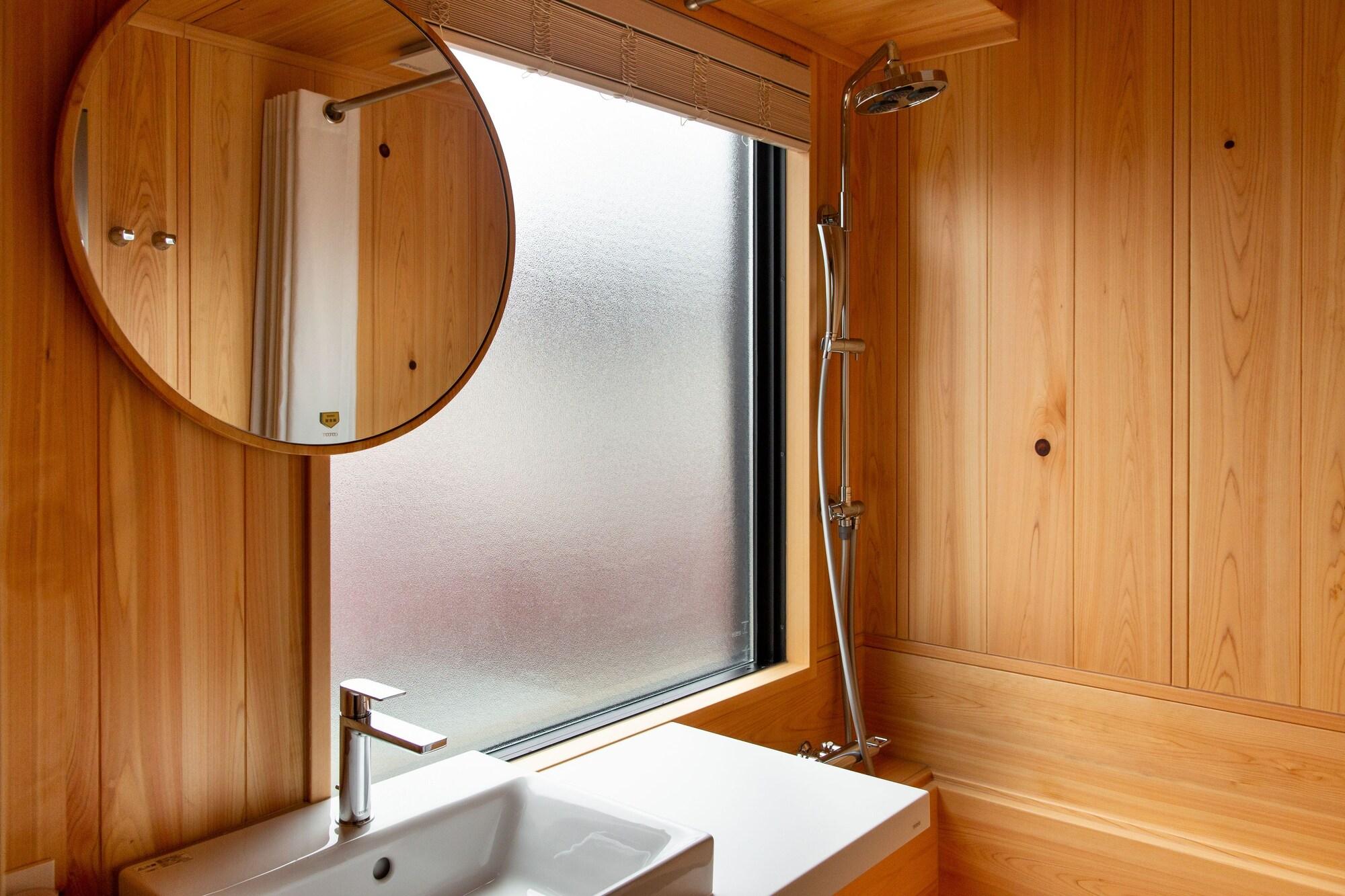 Equipamiento de Habitación eph TAKAYAMA
