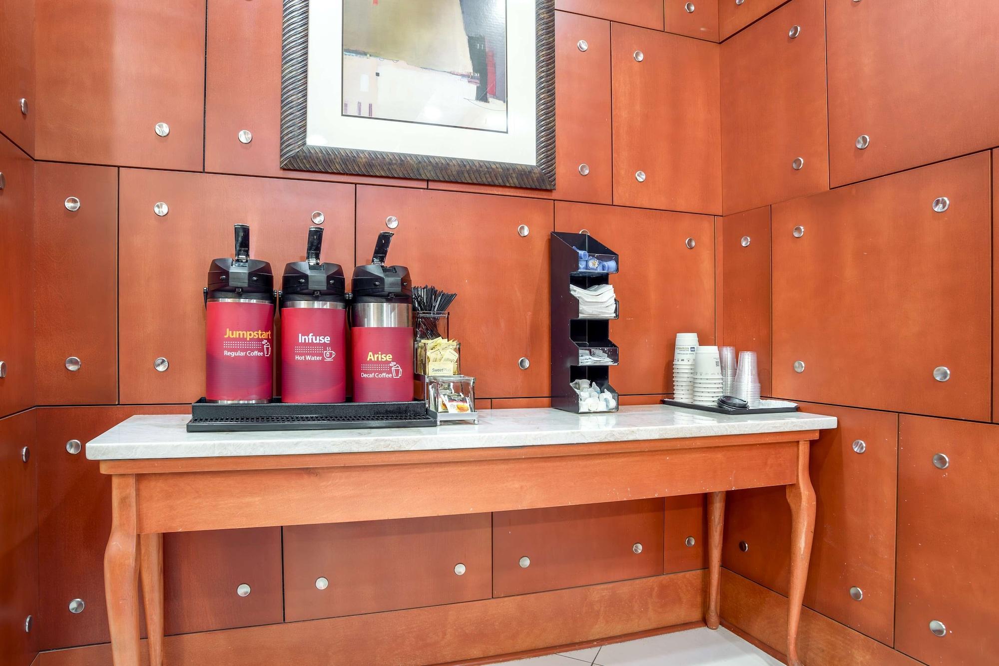 Vista Lobby Best Western Plus Flowood Inn & Suites