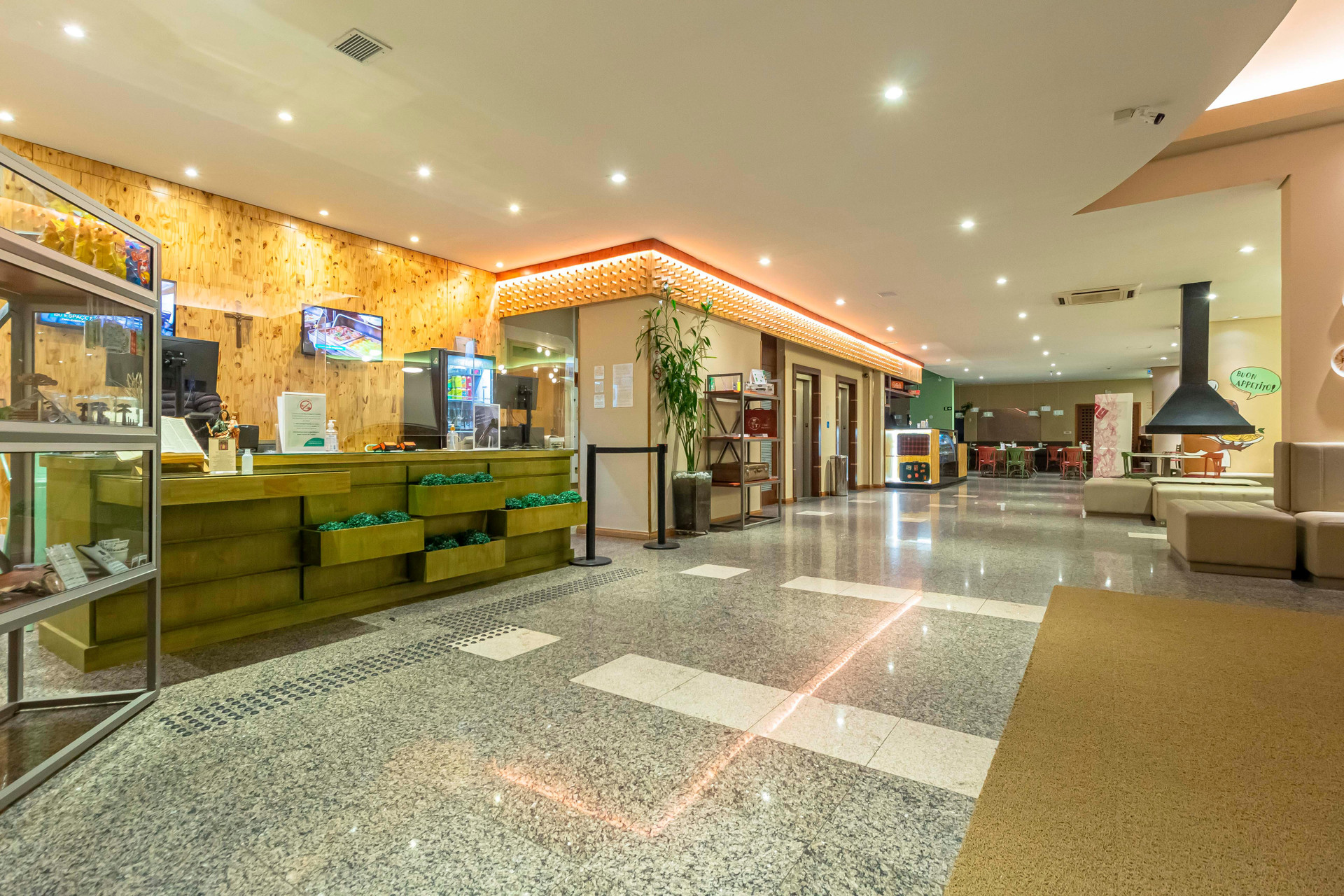 Vista Lobby Hotel Nacional Inn Curitiba Santa Felicidade