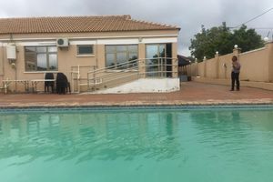 Alojamiento - Warm Hands Hotel