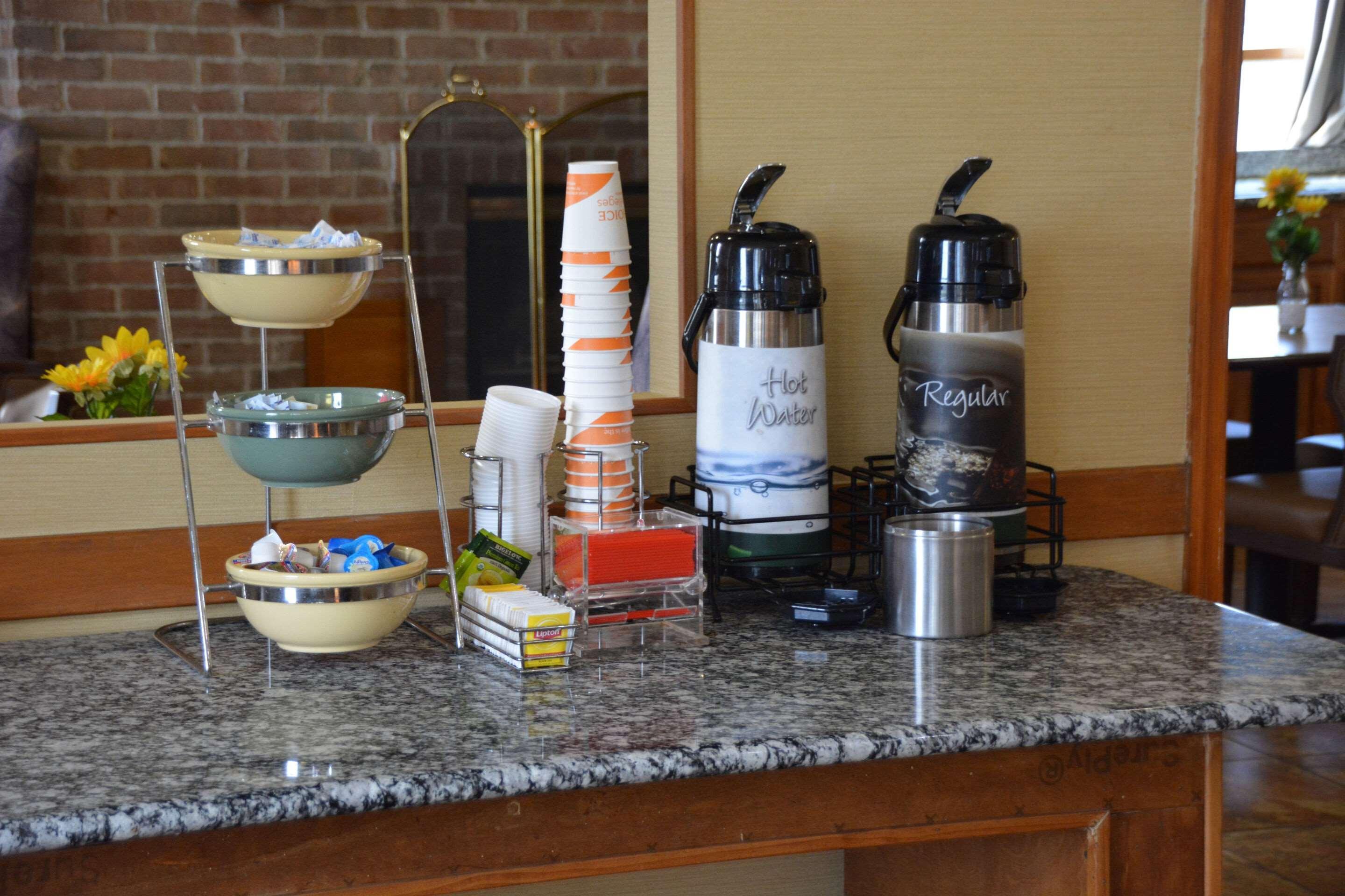 Restaurant Quality Inn And Suites Dublin