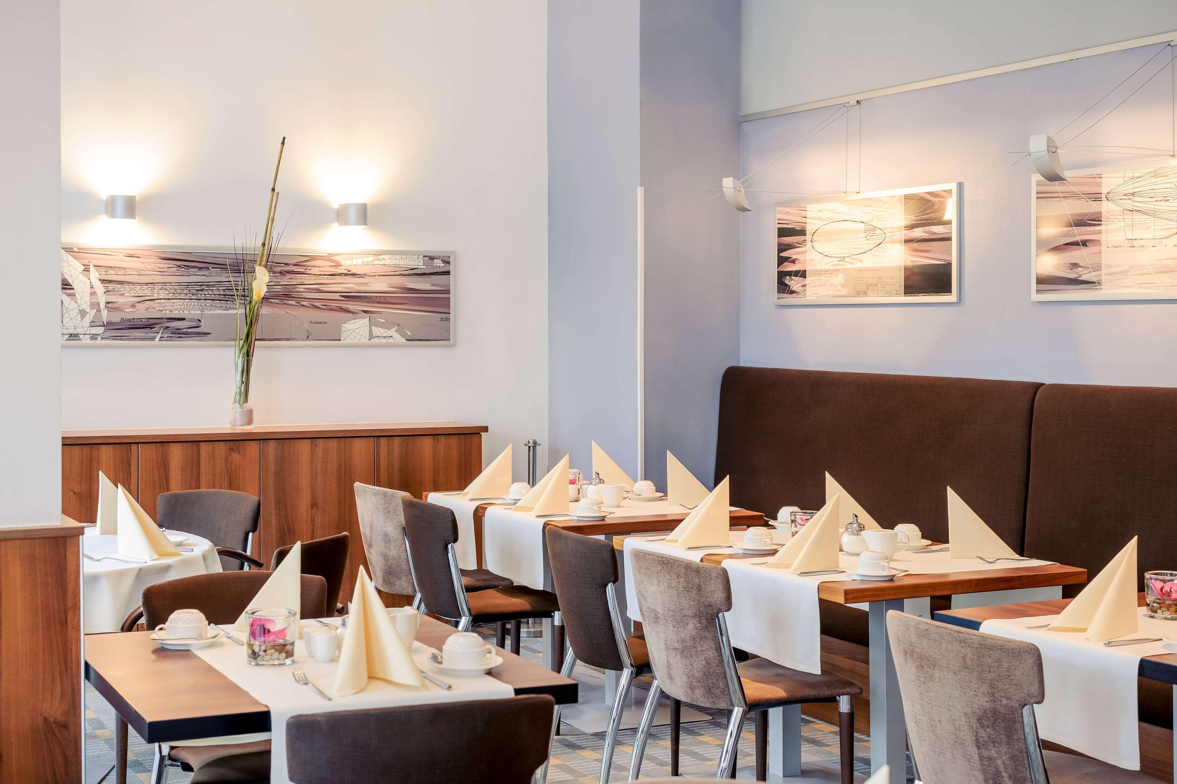 Restaurant Vienna House Easy by Wyndham Frankfurt Airport