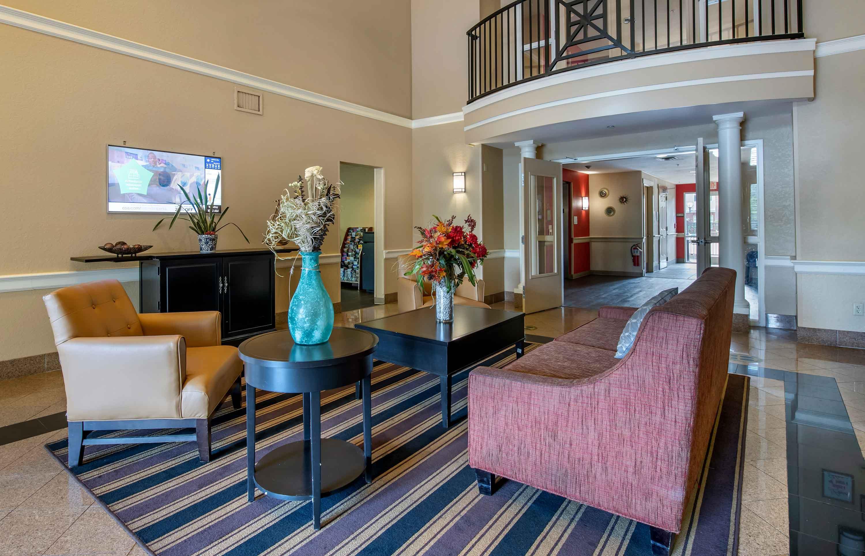 Vista Lobby Extended Stay America Suites Jacksonville Deerwood Park