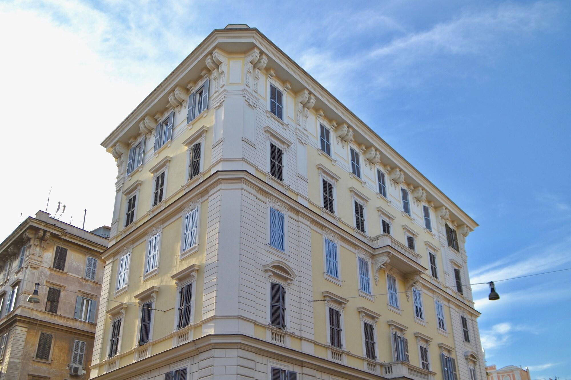 Vista Exterior Mascherino Suites