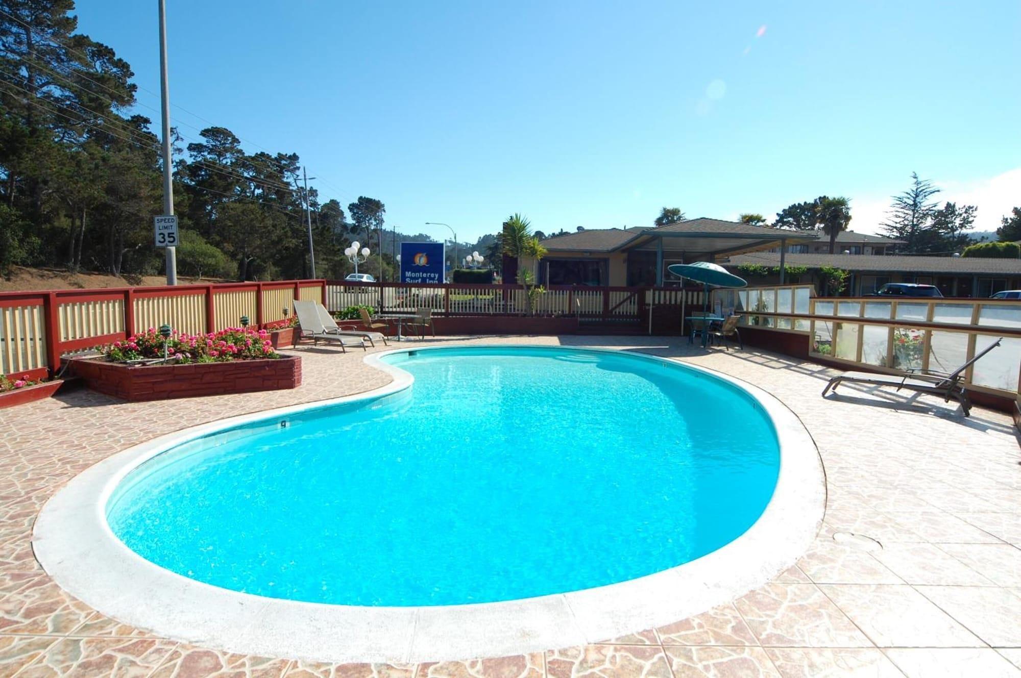 Instalaciones Recreativas Monterey Surf Inn