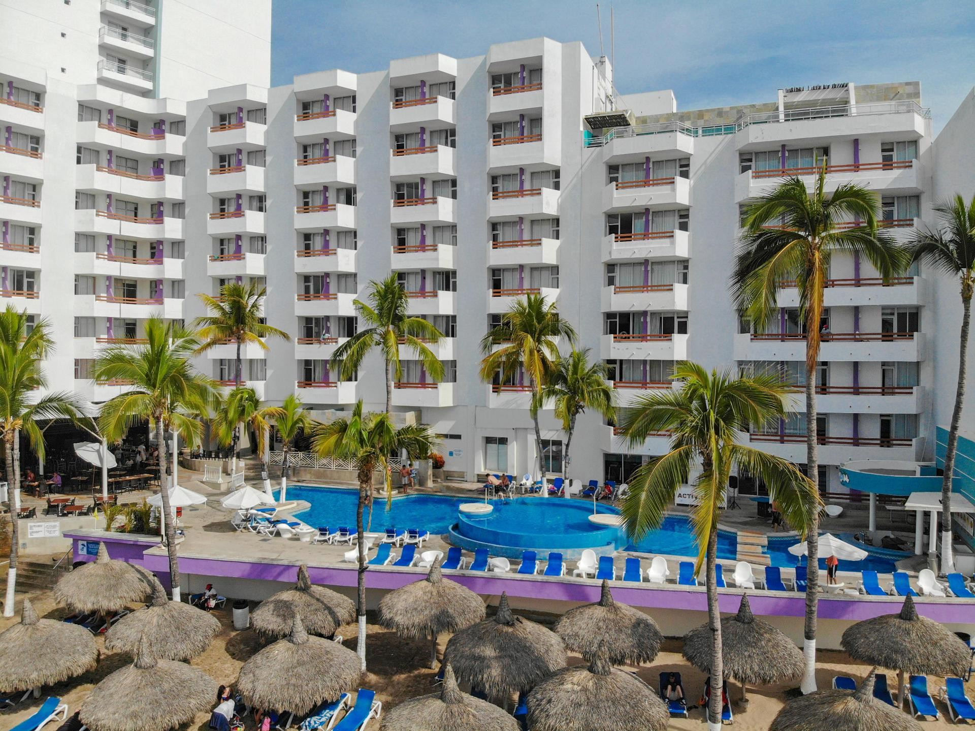 Exterior View Oceano Palace Beach Hotel