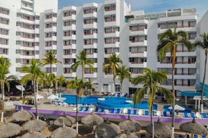 Oceano Palace Beach Resort