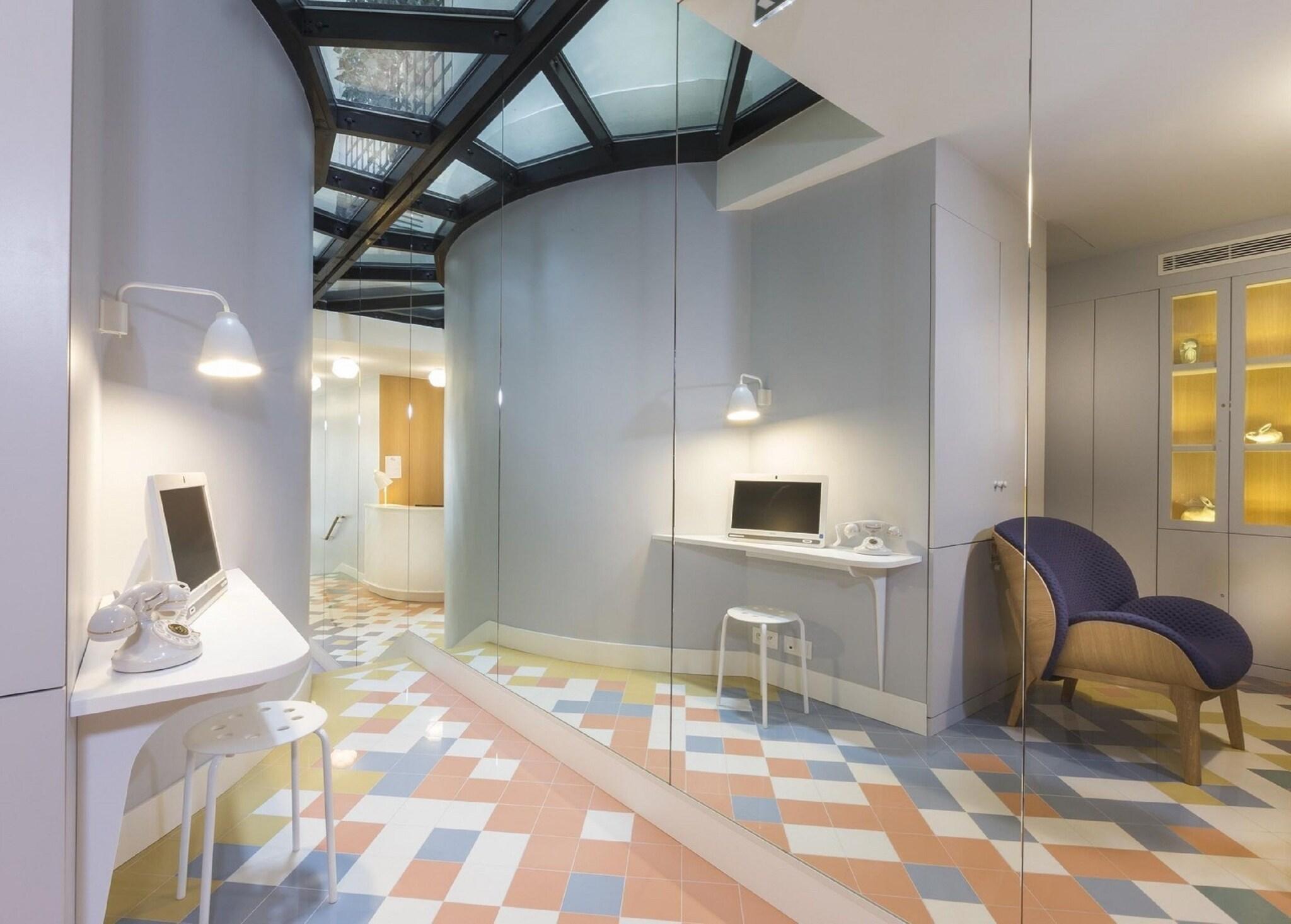 Vista Lobby Le Lapin Blanc