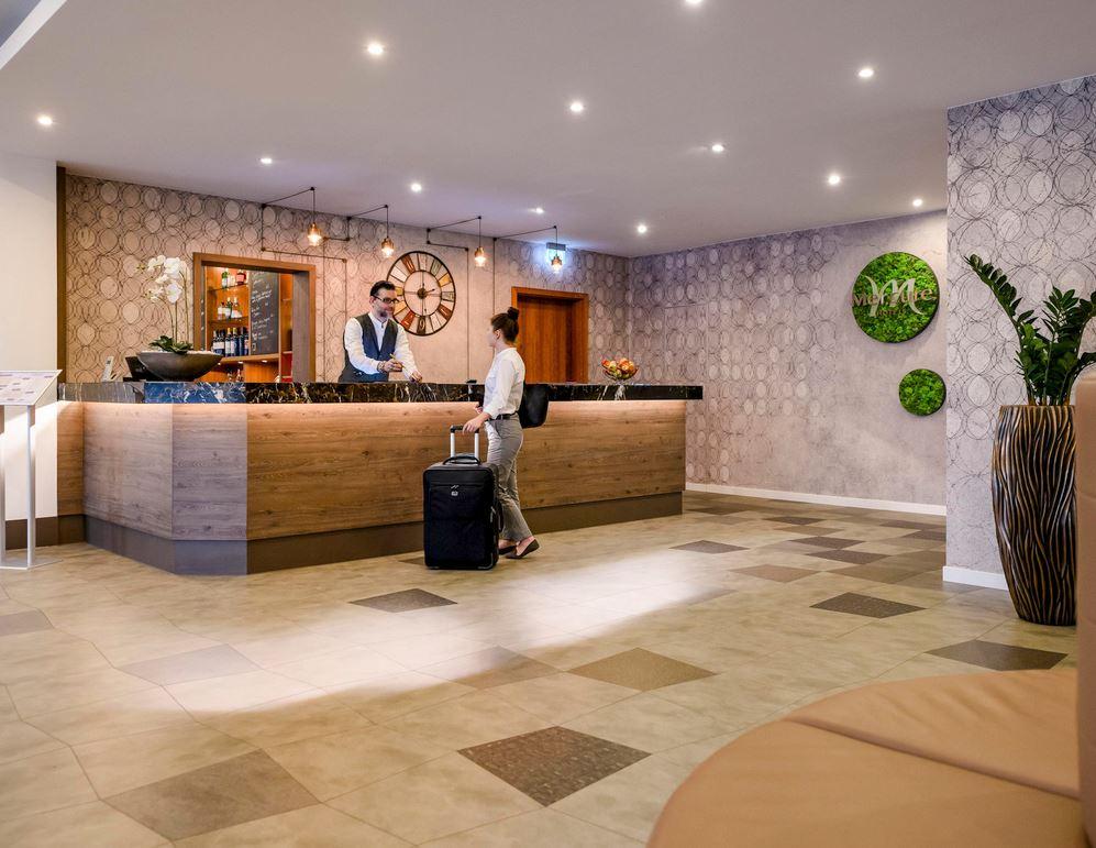 Vista Lobby Mercure Hotel Stuttgart Gerlingen