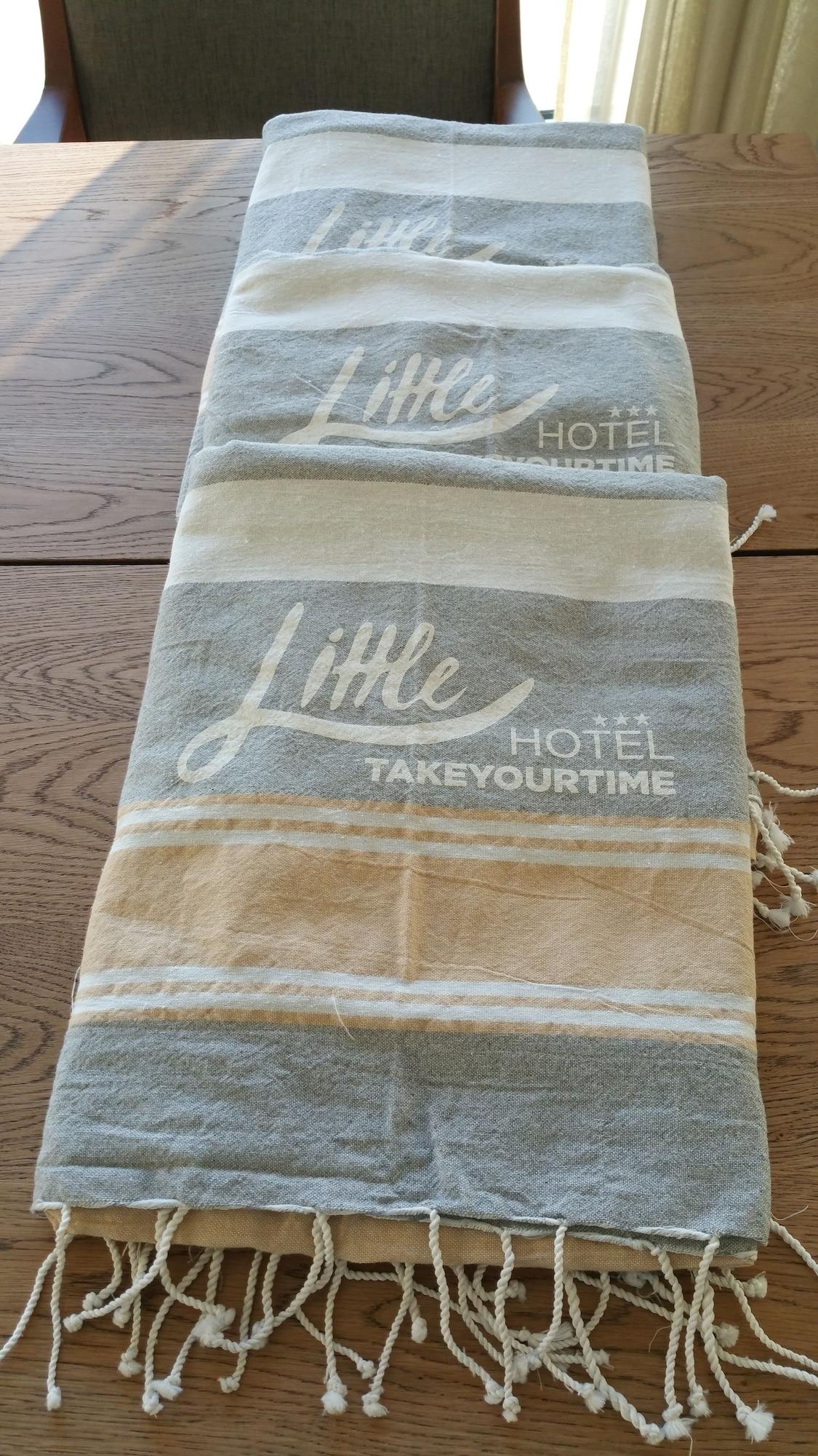 Playa Little Hotel