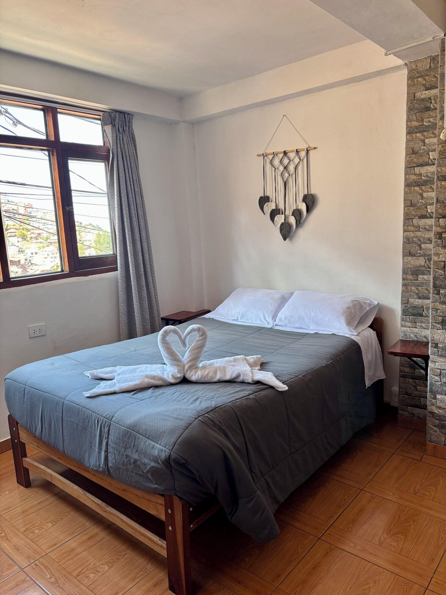 Varios Big Vacation Hostel