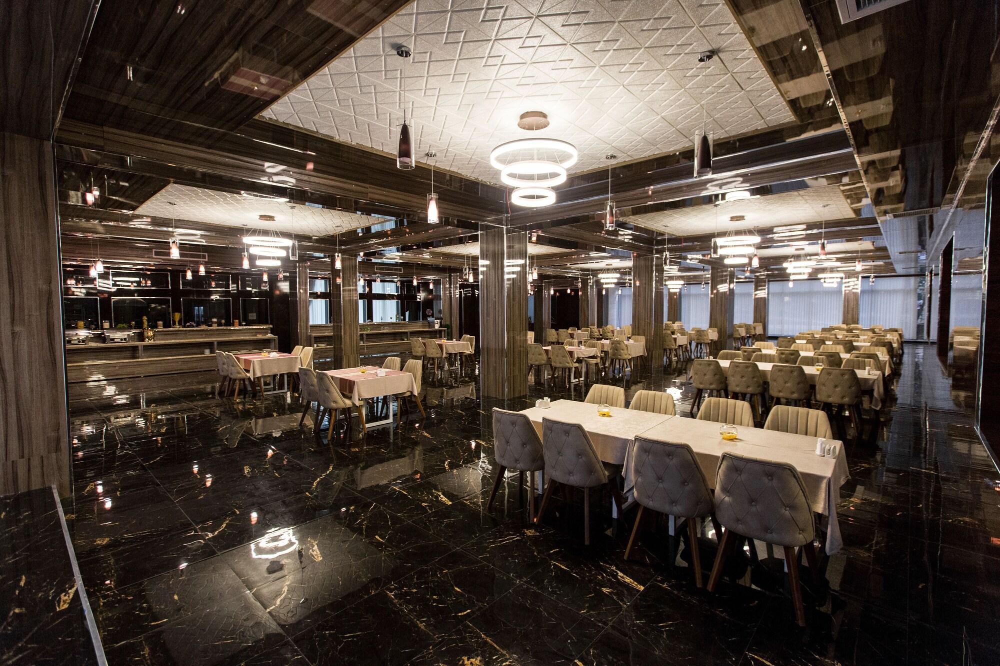 Restaurant AF Hotel City