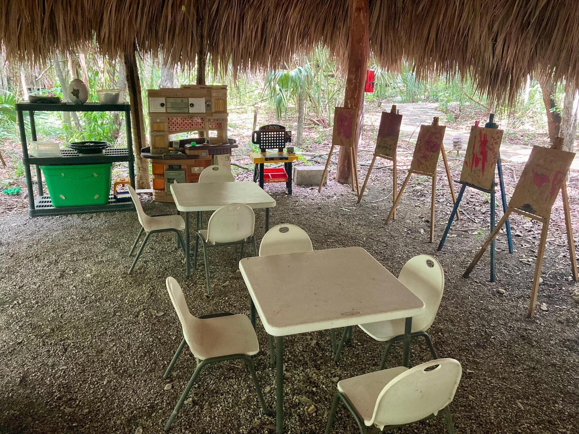 Instalaciones Recreativas Selva Teenek