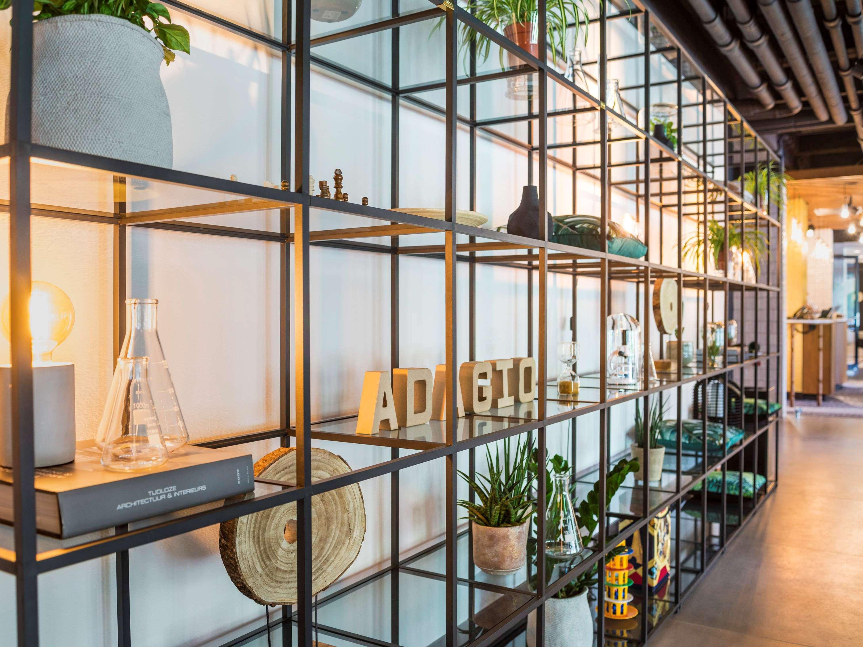 Vista Lobby Aparthotel Adagio Amsterdam City South