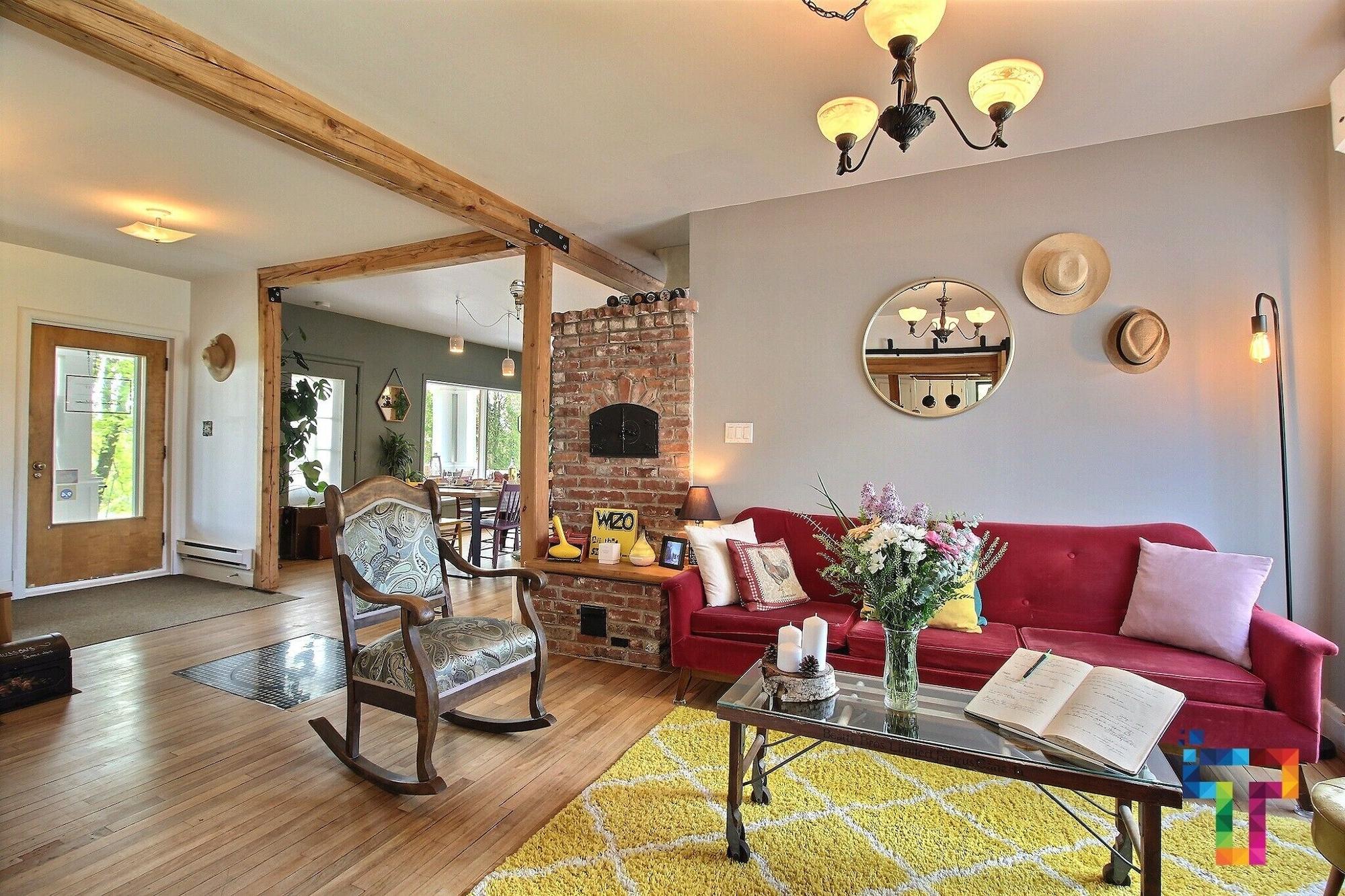 Vista Lobby Almatoit