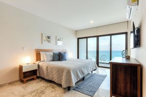 Charming 3-Bedroom Apartment facing the beatiful sea of Isla Mujeres,