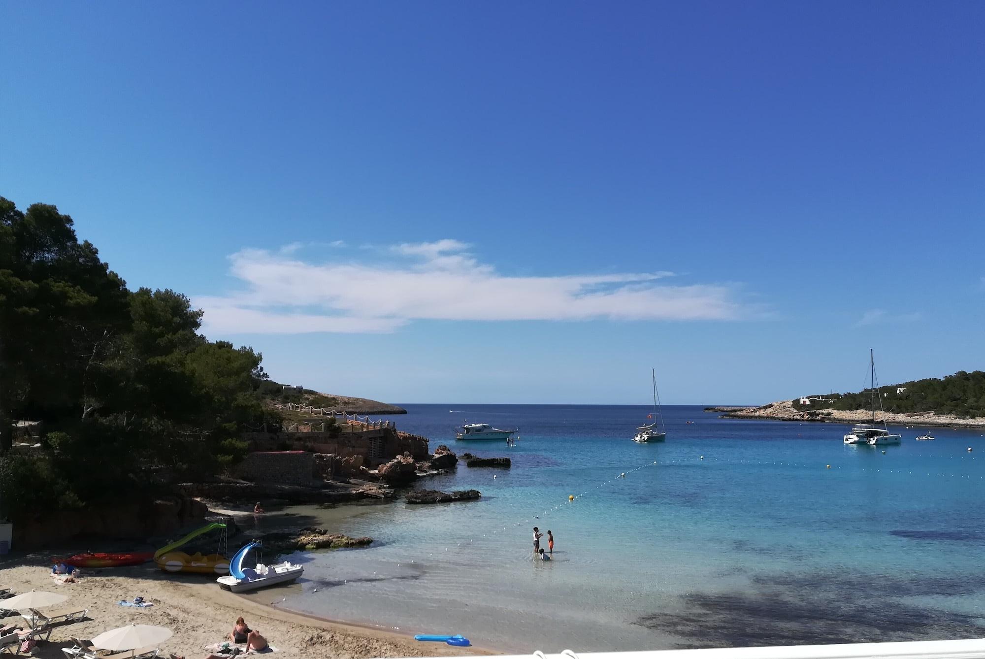 Playa Hostal La Cigüeña