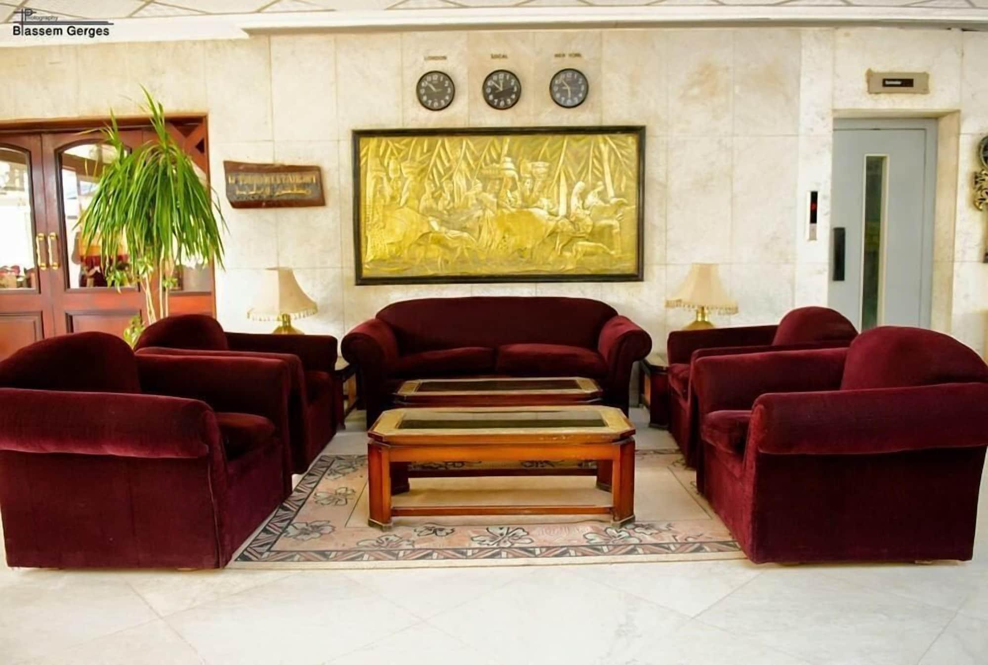 Vista Lobby MG Nefertiti Hotel