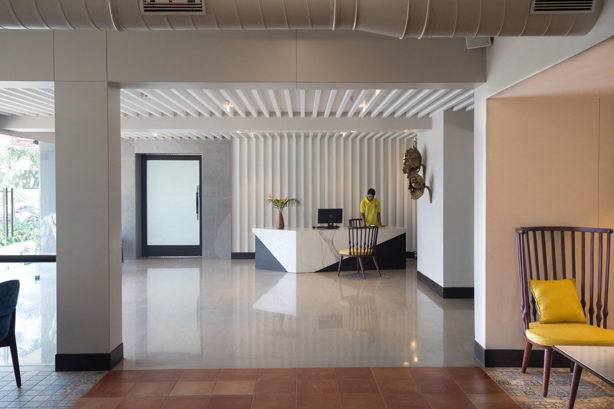 Vista Lobby The Park Baga River Goa