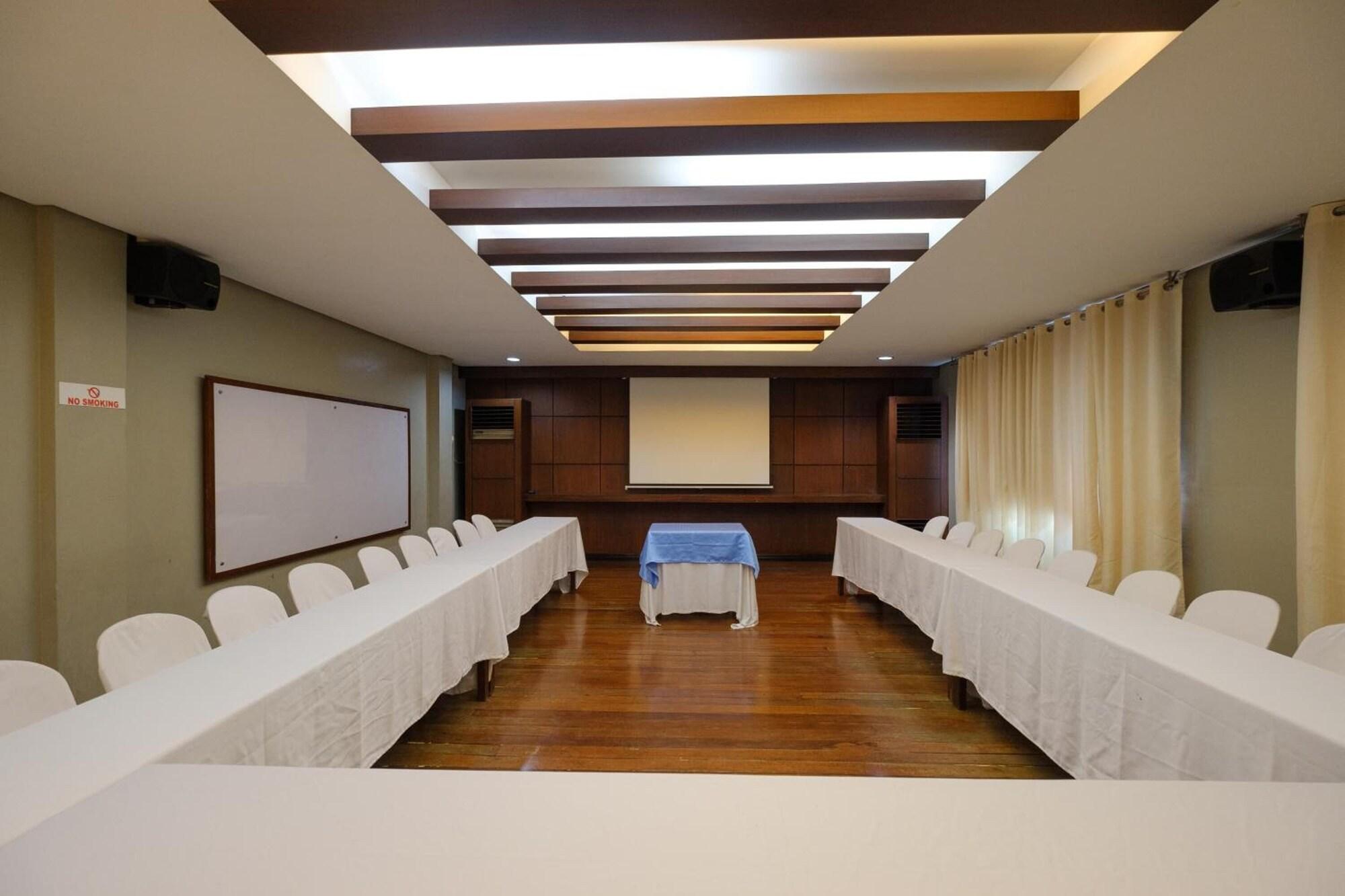 Sala de Reuniones Lispher Inn