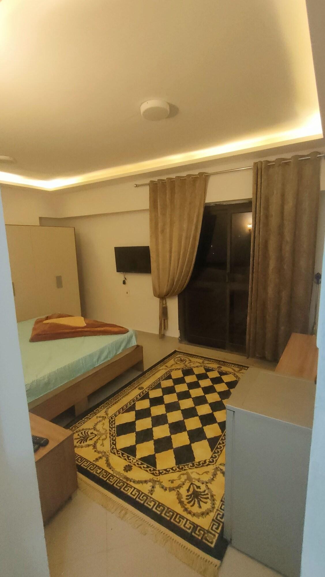 Varios Giza city hotel