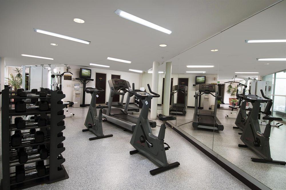 Gimnasio Fiesta Inn Periferico Sur